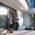 Extension ou véranda : quelle solution choisir pour agrandir sa maison ?